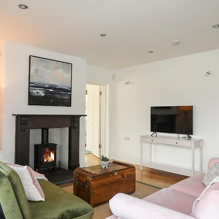Ynys Faelog Cottage Менай Бридж Екстериор снимка