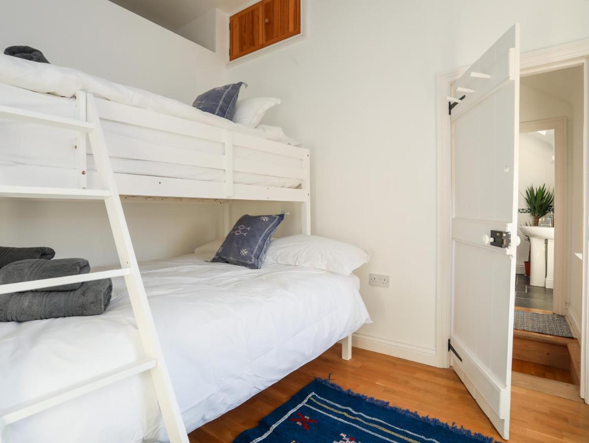 Ynys Faelog Cottage Менай Бридж Екстериор снимка