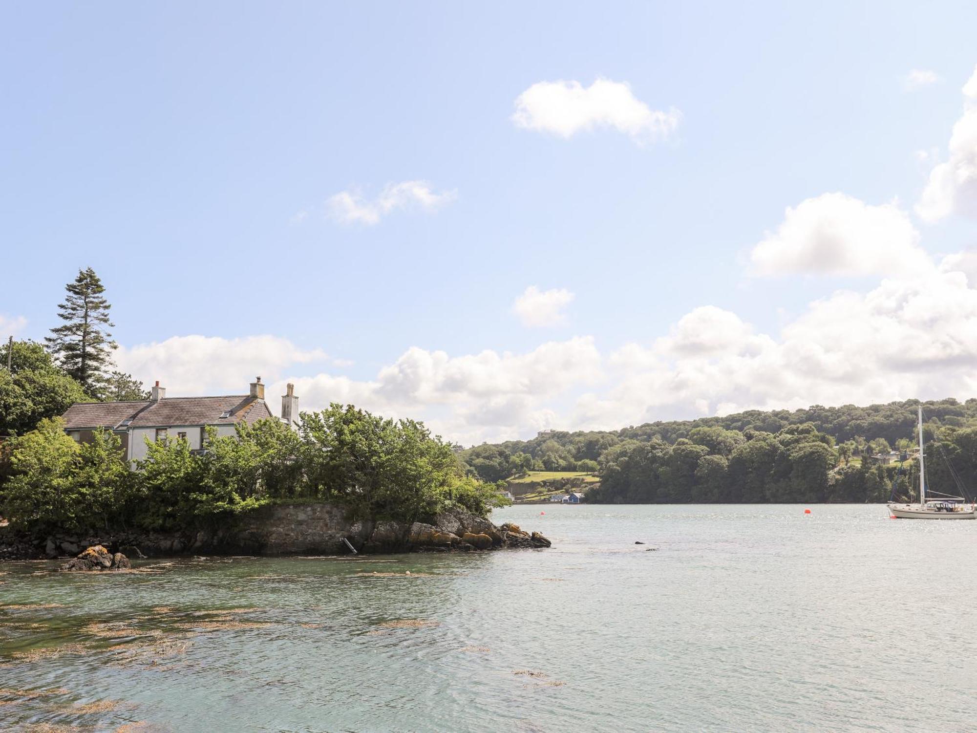 Ynys Faelog Cottage Менай Бридж Екстериор снимка